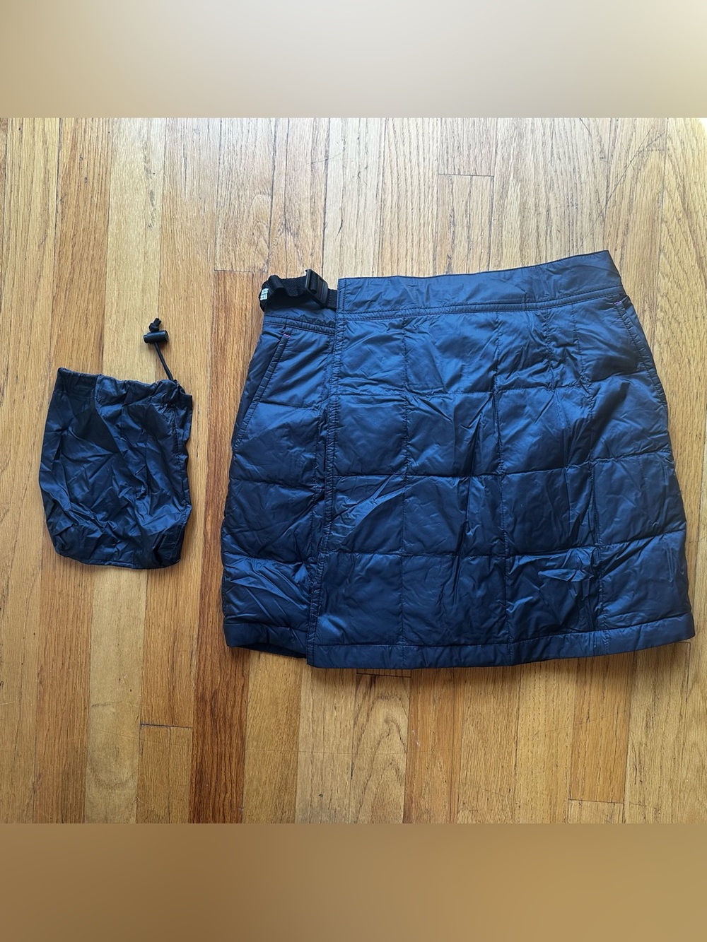 Columbia Women's Black Quilted Packable Mini Skirt